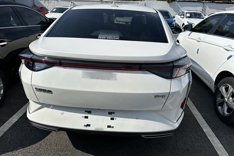 Used Dongfeng Aeolus Yixuan 2021 230T Automatic Zuiqing Edition Exterior 4