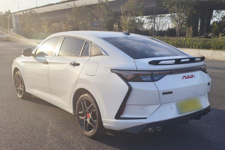 Used Dongfeng Aeolus Yixuan 2021 230T Automatic Zuiying Knight Edition Exterior 5