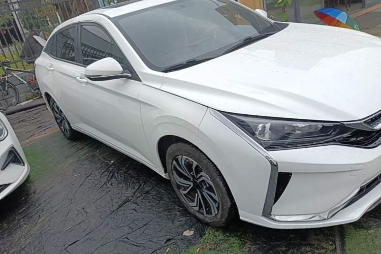 Used Dongfeng Aeolus Yixuan 2021 230T Automatic Zuiqing Edition Front Right 45 Deg