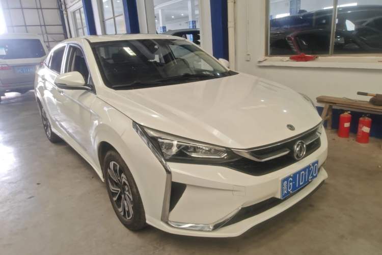 Used Dongfeng Aeolus Yixuan 2021 230T Automatic ZuiFeng Edition Front Right 45 Deg