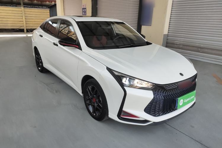 Used Dongfeng Aeolus Yixuan 2021 230T Automatic Zuiying Knight Edition Front Right 45 Deg