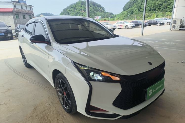 Used Dongfeng Aeolus Yixuan 2021 230T Automatic Hunter Edition Front Right 45 Deg