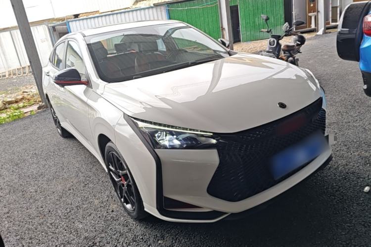 Used Dongfeng Aeolus Yixuan 2021 230T Automatic Hunter Edition Front Right 45 Deg