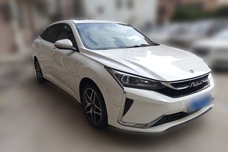 Used Dongfeng Aeolus Yixuan 2021 230T Automatic Chasing Shadow Edition Front Right 45 Deg