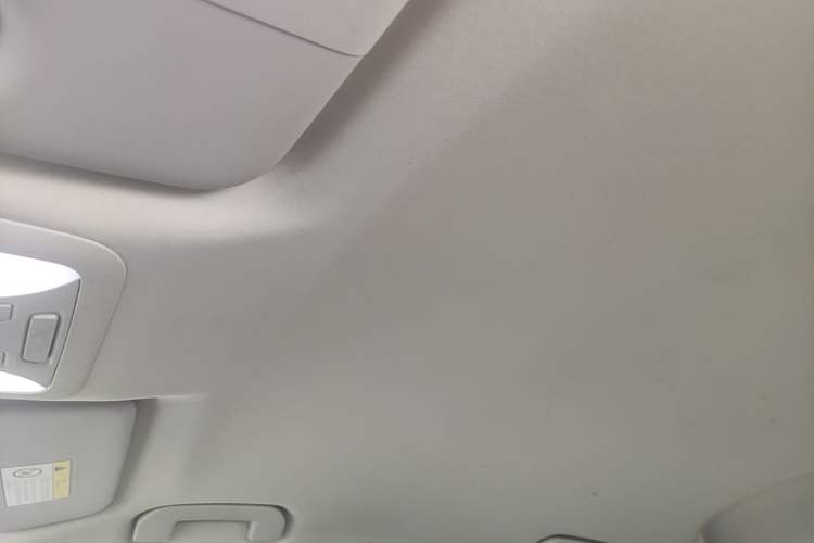 Used Dongfeng Aeolus Yixuan 2021 230T Automatic ZuiFeng Edition Headliner