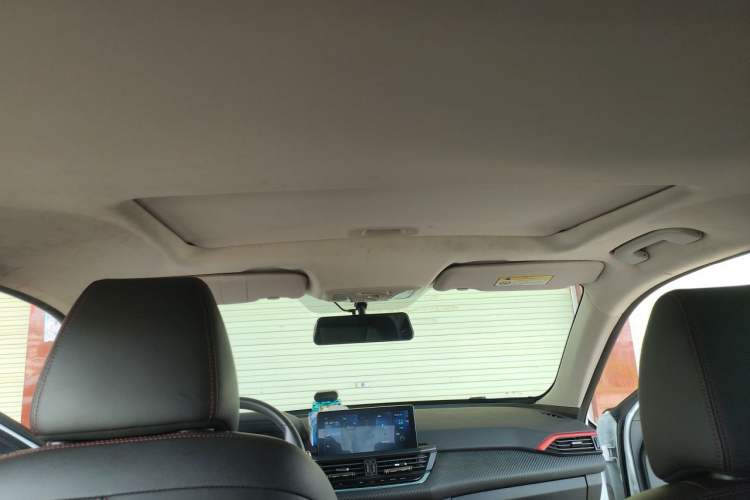 Used Dongfeng Aeolus Yixuan 2021 230T Automatic Zuiqing Edition Headliner