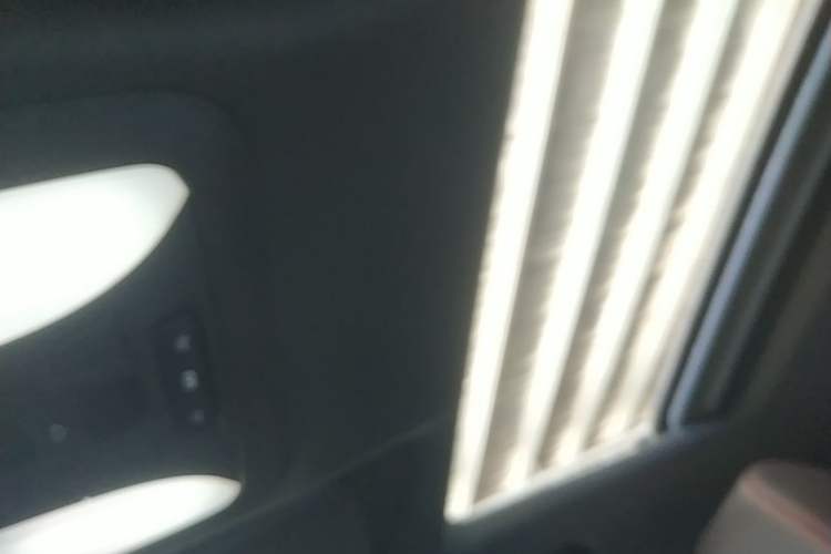 Used Dongfeng Aeolus Yixuan 2021 230T Automatic Zuiying Knight Edition Headliner