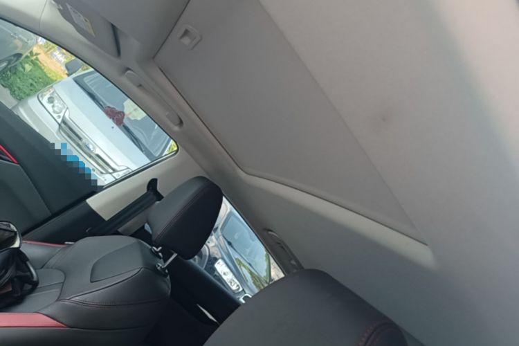 Used Dongfeng Aeolus Yixuan 2021 230T Automatic Chasing Shadow Edition Headliner