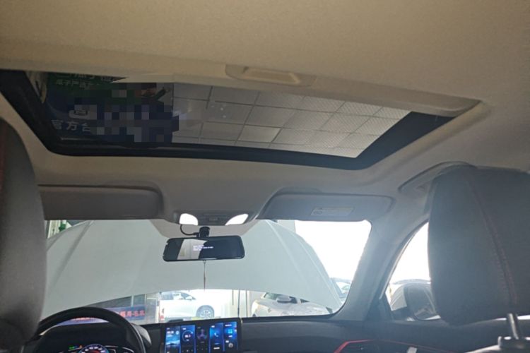 Used Dongfeng Aeolus Yixuan 2021 230T Automatic Zuiqing Edition Headliner