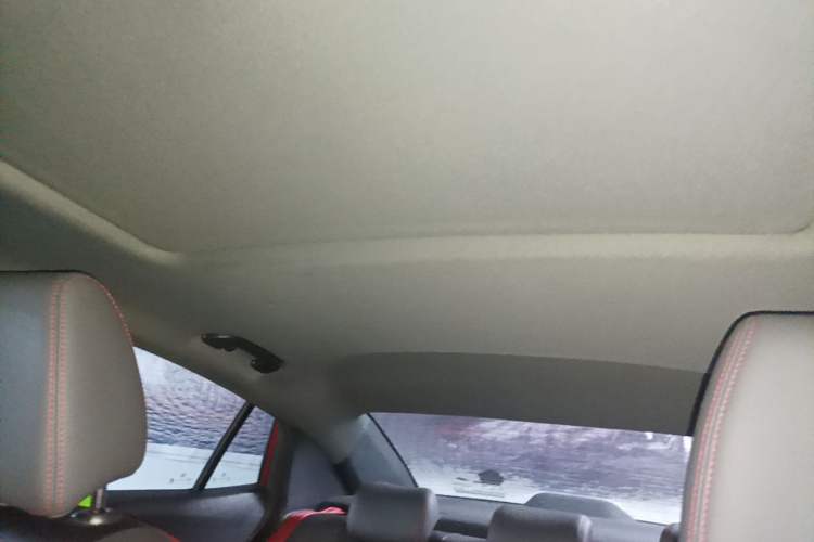 Used Dongfeng Aeolus Yixuan 2021 230T Automatic Zuiying Knight Edition Headliner
