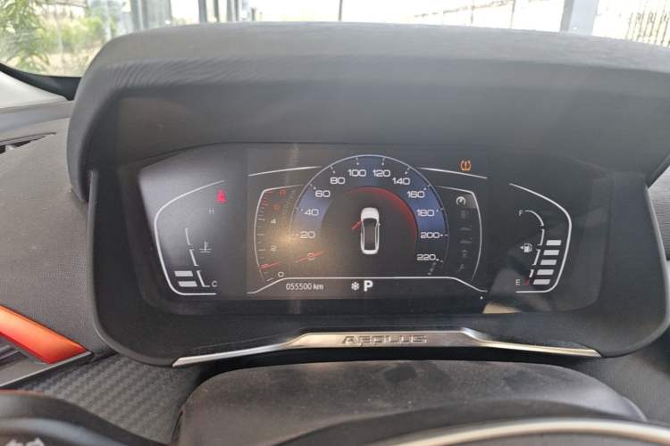 Used Dongfeng Aeolus Yixuan 2021 230T Automatic Chasing Shadow Edition Instrument Cluster