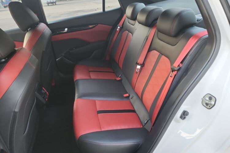 Used Dongfeng Aeolus Yixuan 2021 230T Automatic Zuiying Knight Edition Interior 1