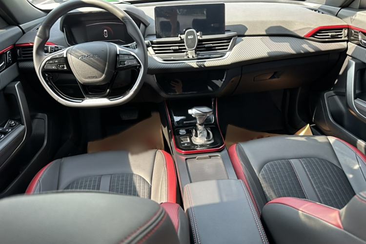 Used Dongfeng Aeolus Yixuan 2021 230T Automatic Zuiqing Edition Interior 1