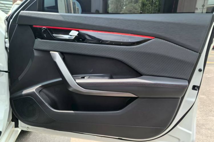 Used Dongfeng Aeolus Yixuan 2021 230T Automatic Glory Edition Interior 10