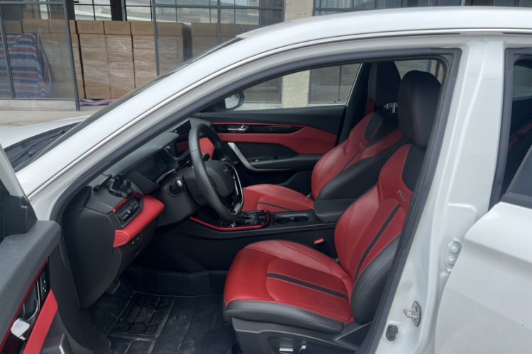 Used Dongfeng Aeolus Yixuan 2021 230T Automatic Hunter Edition Interior 2