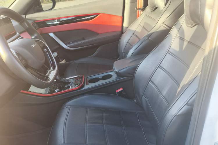 Used Dongfeng Aeolus Yixuan 2021 230T Automatic Zuiying Knight Edition Interior 5