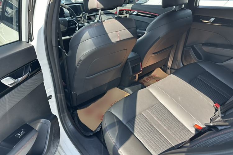 Used Dongfeng Aeolus Yixuan 2021 230T Automatic Zuiqing Edition Interior 6