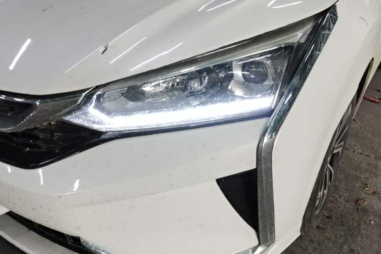 Used Dongfeng Aeolus Yixuan 2021 230T Automatic Glory Edition Left Front Headlight