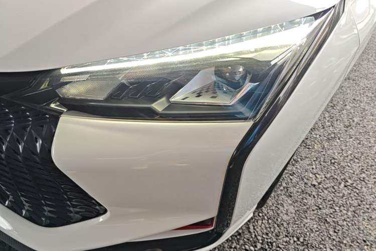 Used Dongfeng Aeolus Yixuan 2021 230T Automatic Hunter Edition Left Front Headlight