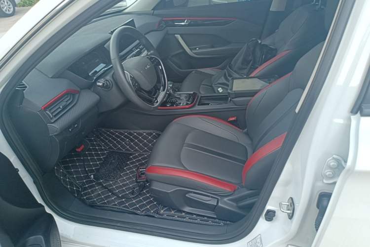 Used Dongfeng Aeolus Yixuan 2021 230T Automatic Chasing Shadow Edition Left Front Seat