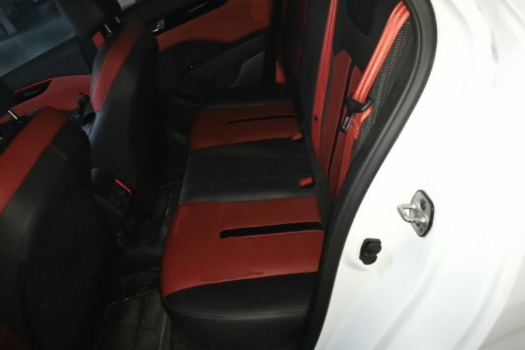 Used Dongfeng Aeolus Yixuan 2021 230T Automatic Zuiying Knight Edition Left Rear Seat