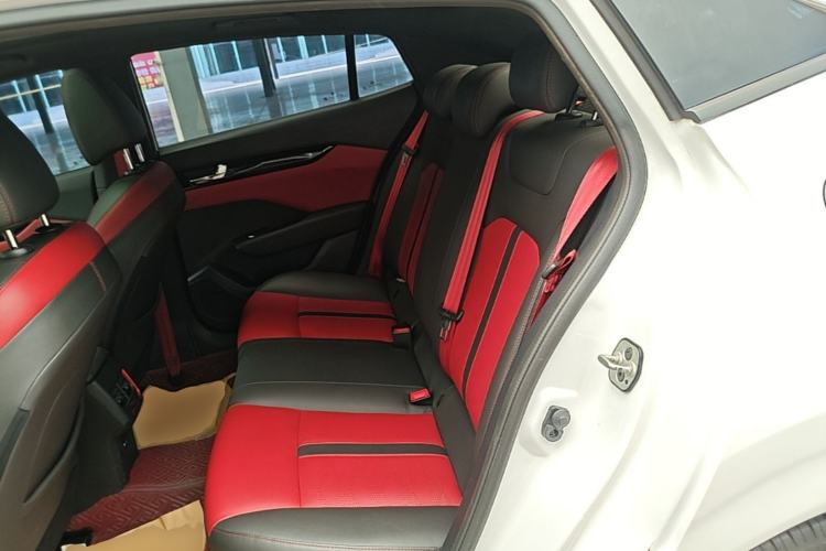 Used Dongfeng Aeolus Yixuan 2021 230T Automatic Hunter Edition Left Rear Seat