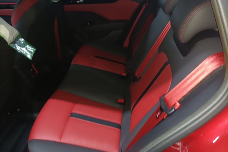 Used Dongfeng Aeolus Yixuan 2021 230T Automatic Zuiying Knight Edition Left Rear Seat