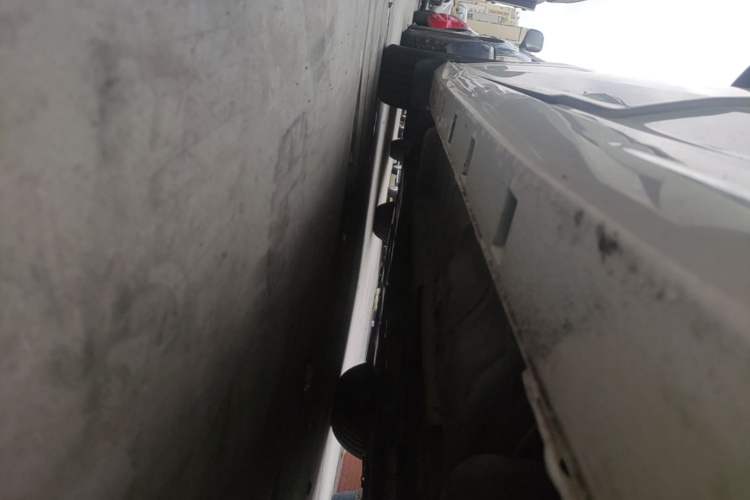 Used Dongfeng Aeolus Yixuan 2021 230T Automatic ZuiFeng Edition Left Side Sill