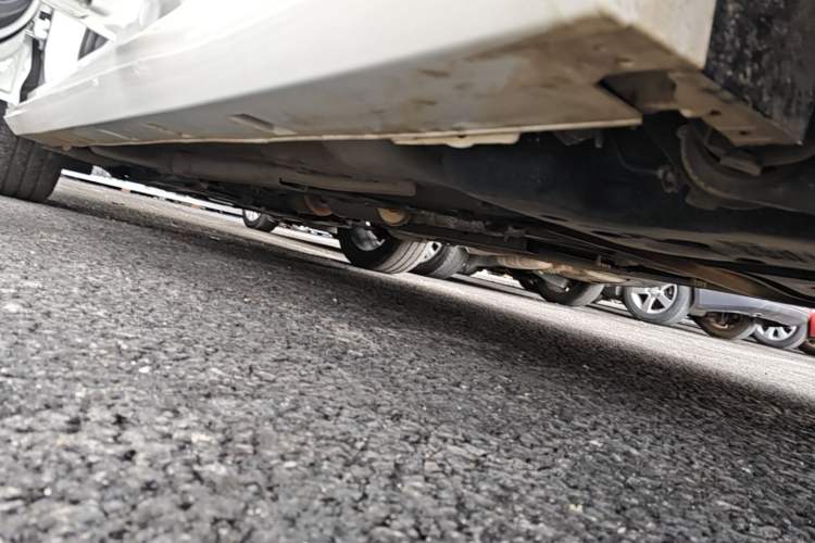 Used Dongfeng Aeolus Yixuan 2021 230T Automatic Hunter Edition Left Side Sill