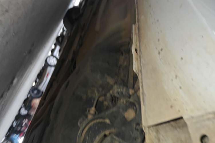 Used Dongfeng Aeolus Yixuan 2021 230T Automatic ZuiFeng Edition Left Side Sill