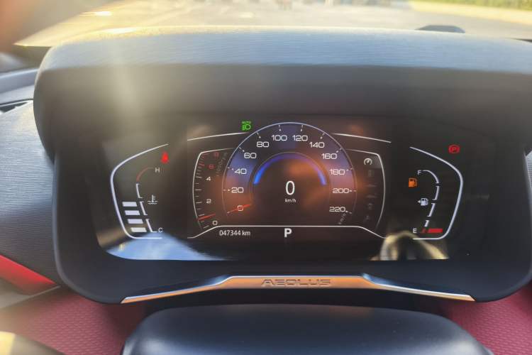 Used Dongfeng Aeolus Yixuan 2021 230T Automatic Zuiying Knight Edition Odometer Close Up
