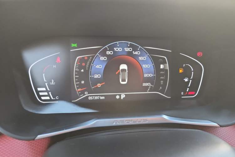 Used Dongfeng Aeolus Yixuan 2021 230T Automatic Zuiying Knight Edition Odometer Close Up