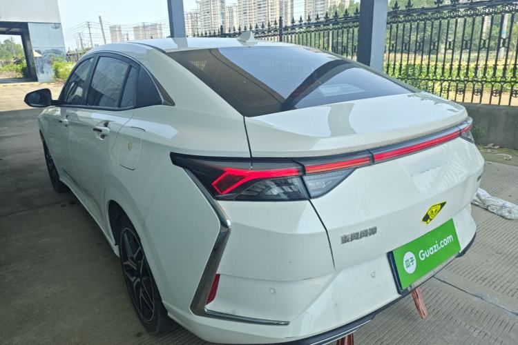 Used Dongfeng Aeolus Yixuan 2021 230T Automatic Chasing Shadow Edition Rear Left 45 Deg