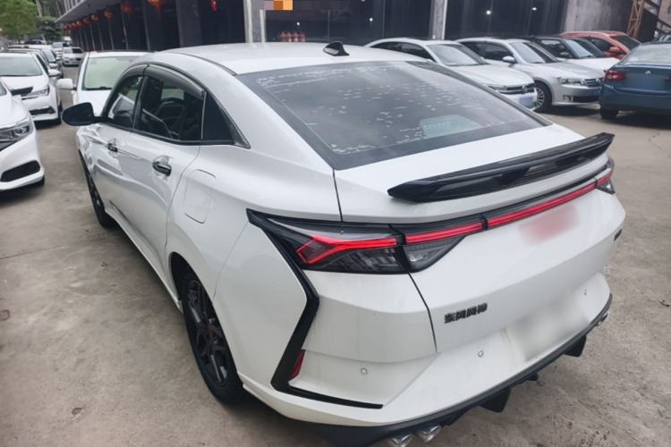 Used Dongfeng Aeolus Yixuan 2021 230T Automatic Dream-Chasing Rider Edition Rear Left 45 Deg