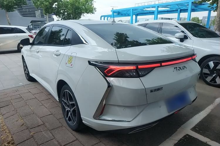 Used Dongfeng Aeolus Yixuan 2021 230T Automatic Chasing Shadow Edition Rear Left 45 Deg
