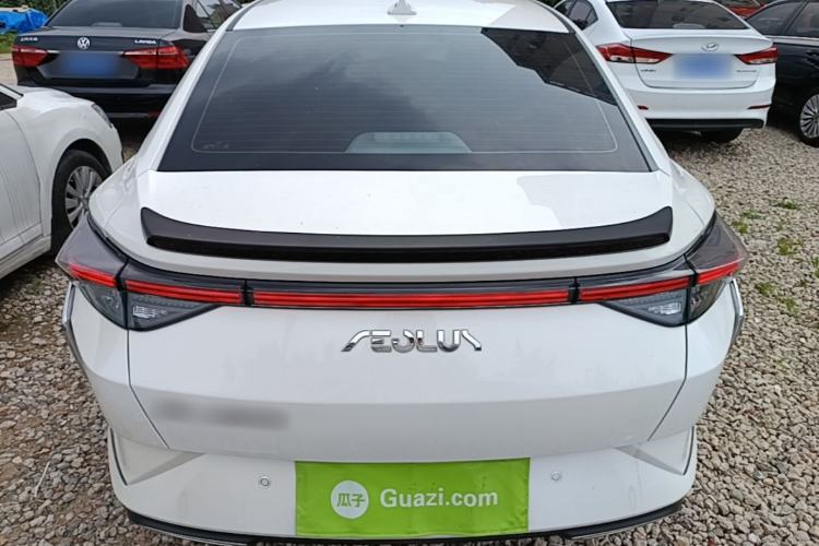 Used Dongfeng Aeolus Yixuan 2021 230T Automatic Glory Edition Rear