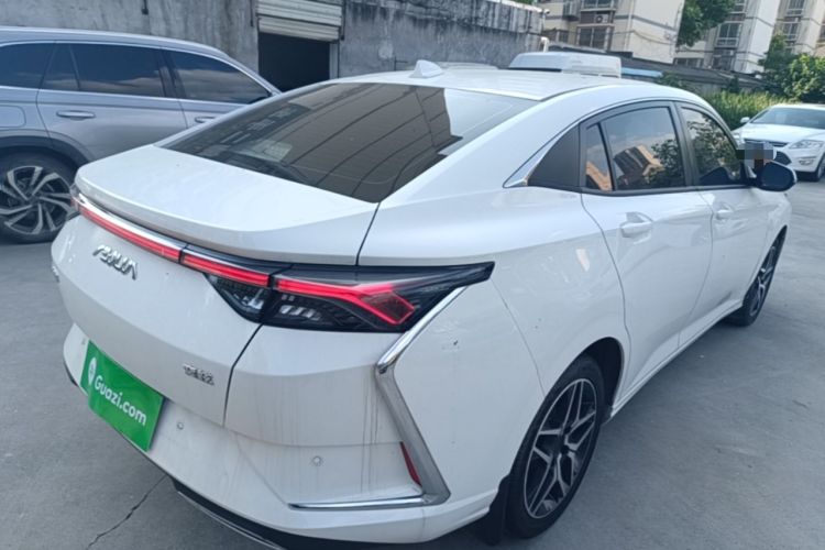 Used Dongfeng Aeolus Yixuan 2021 230T Automatic Chasing Shadow Edition Rear Right 45 Deg