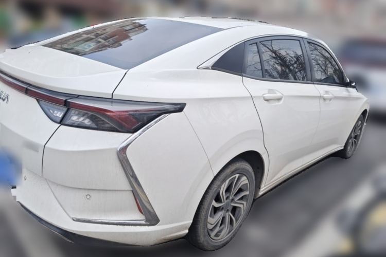 Used Dongfeng Aeolus Yixuan 2021 230T Automatic Glory Edition Rear Right 45 Deg