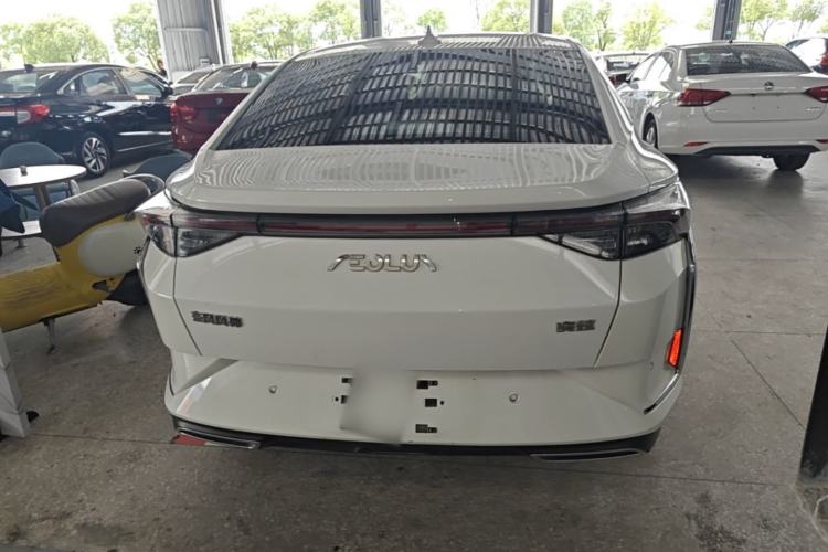 Used Dongfeng Aeolus Yixuan 2021 230T Automatic ZuiFeng Edition Rear