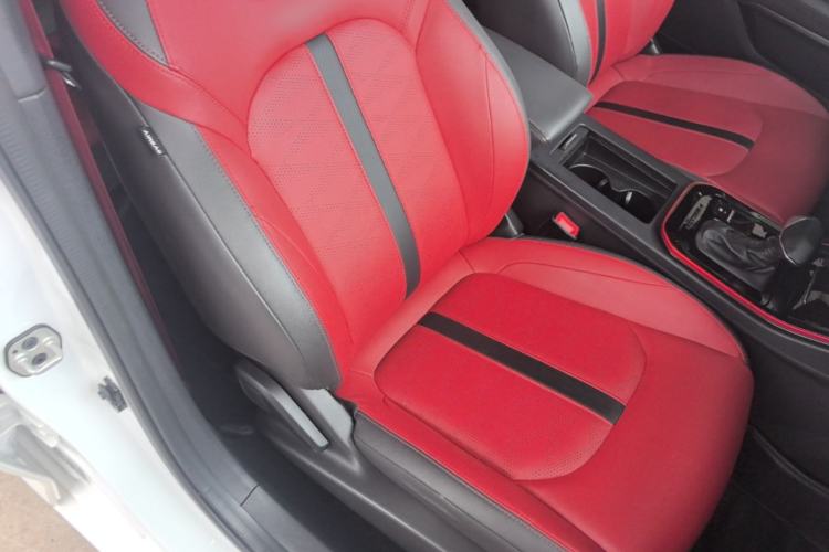 Used Dongfeng Aeolus Yixuan 2021 230T Automatic Zuiying Knight Edition Right Front Seat