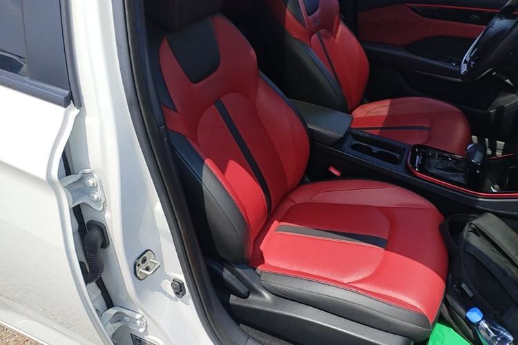 Used Dongfeng Aeolus Yixuan 2021 230T Automatic Hunter Edition Right Front Seat