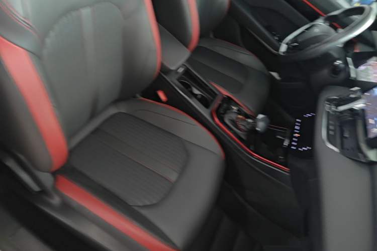 Used Dongfeng Aeolus Yixuan 2021 230T Automatic ZuiFeng Edition Right Front Seat