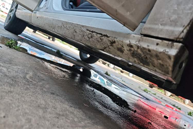 Used Dongfeng Aeolus Yixuan 2021 230T Automatic Dream-Chasing Edition Right Side Sill