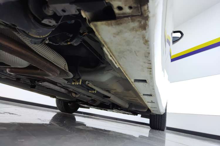 Used Dongfeng Aeolus Yixuan 2021 230T Automatic Glory Edition Right Side Sill