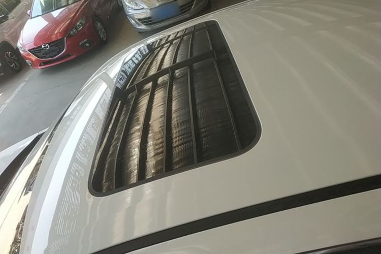 Used Dongfeng Aeolus Yixuan 2021 230T Automatic Zuiying Knight Edition Roof