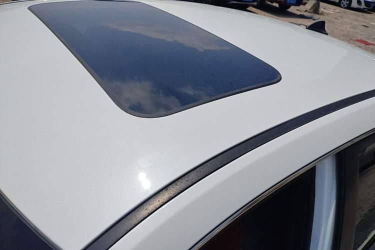 Used Dongfeng Aeolus Yixuan 2021 230T Automatic Hunter Edition Roof