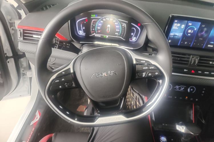 Used Dongfeng Aeolus Yixuan 2021 230T Automatic ZuiFeng Edition Steering Wheel