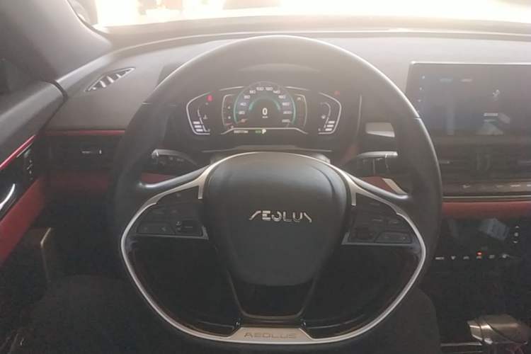 Used Dongfeng Aeolus Yixuan 2021 230T Automatic Zuiying Knight Edition Steering Wheel