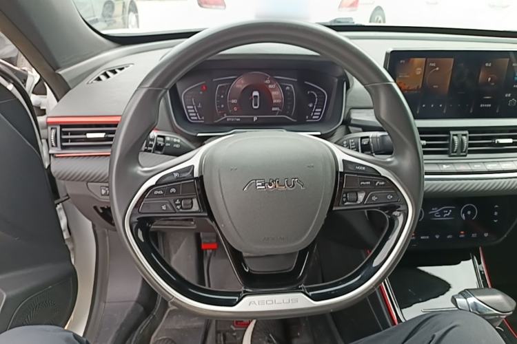 Used Dongfeng Aeolus Yixuan 2021 230T Automatic Glory Edition Steering Wheel