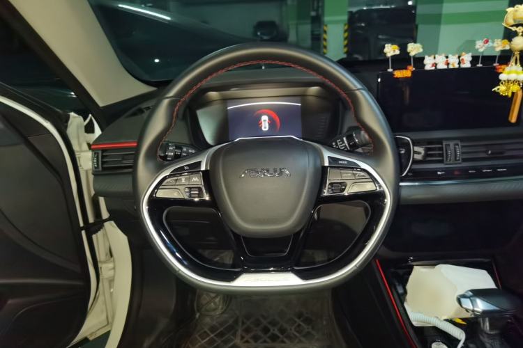 Used Dongfeng Aeolus Yixuan 2021 230T Automatic Dream-Chasing Edition Steering Wheel